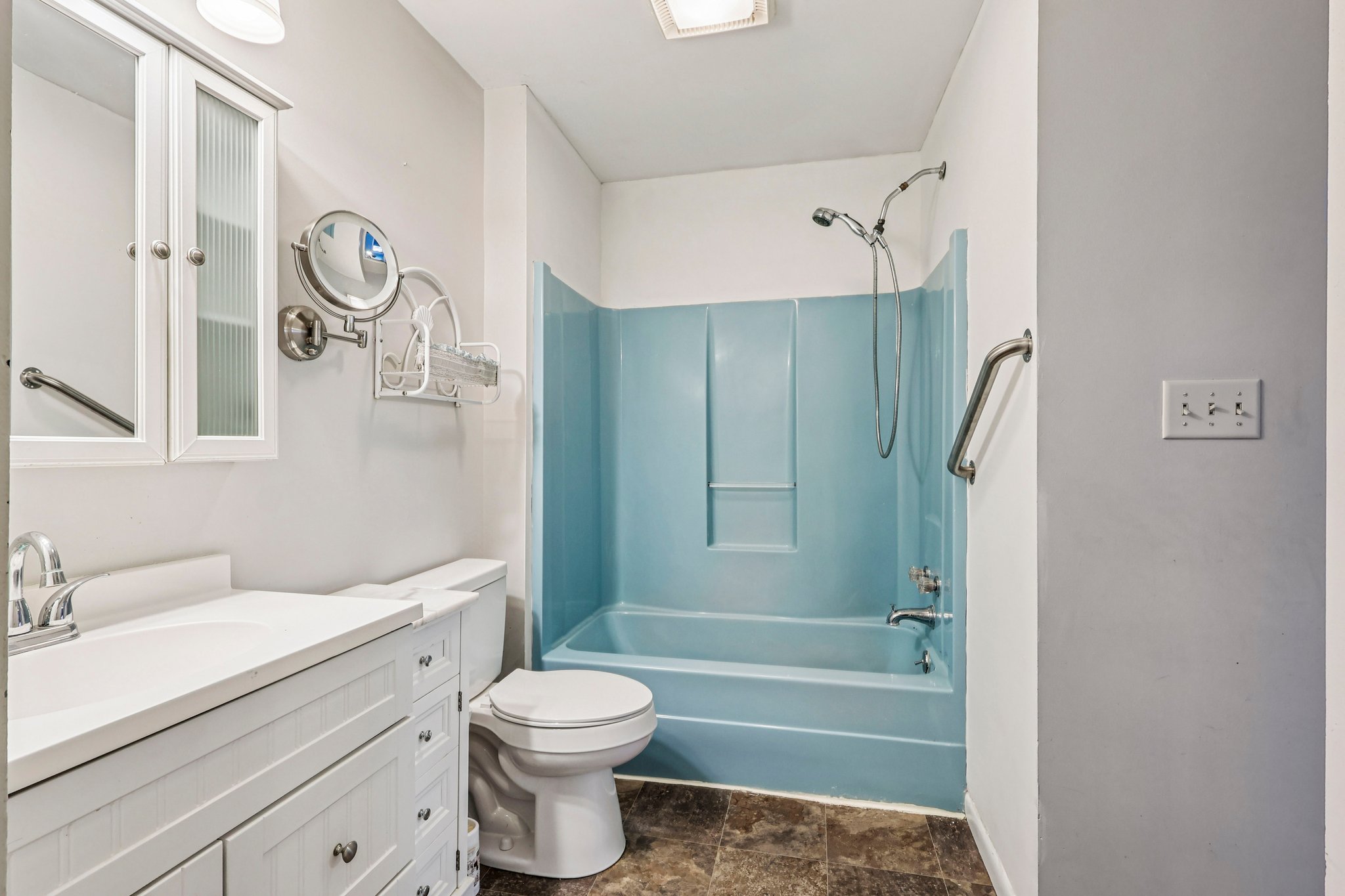 W Conestoga Rd-S0304-025.jpg