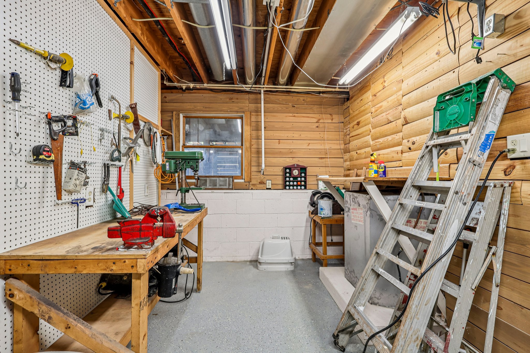 W Conestoga Rd-S0304-049.jpg