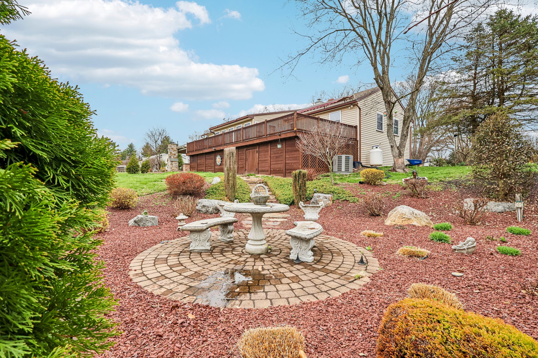 W Conestoga Rd-S0304-055.jpg