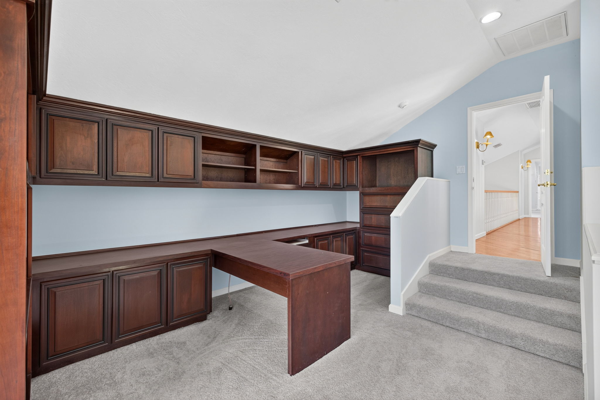 Office 2 of 2