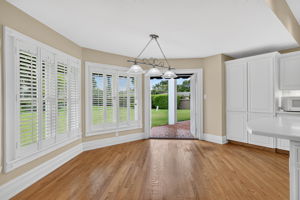 Breakfast Nook 1 of 3