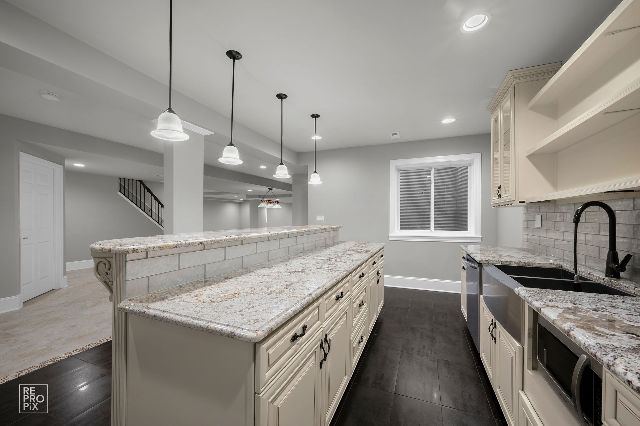 23 Wood Oaks Dr, South Barrington, IL 60010_058