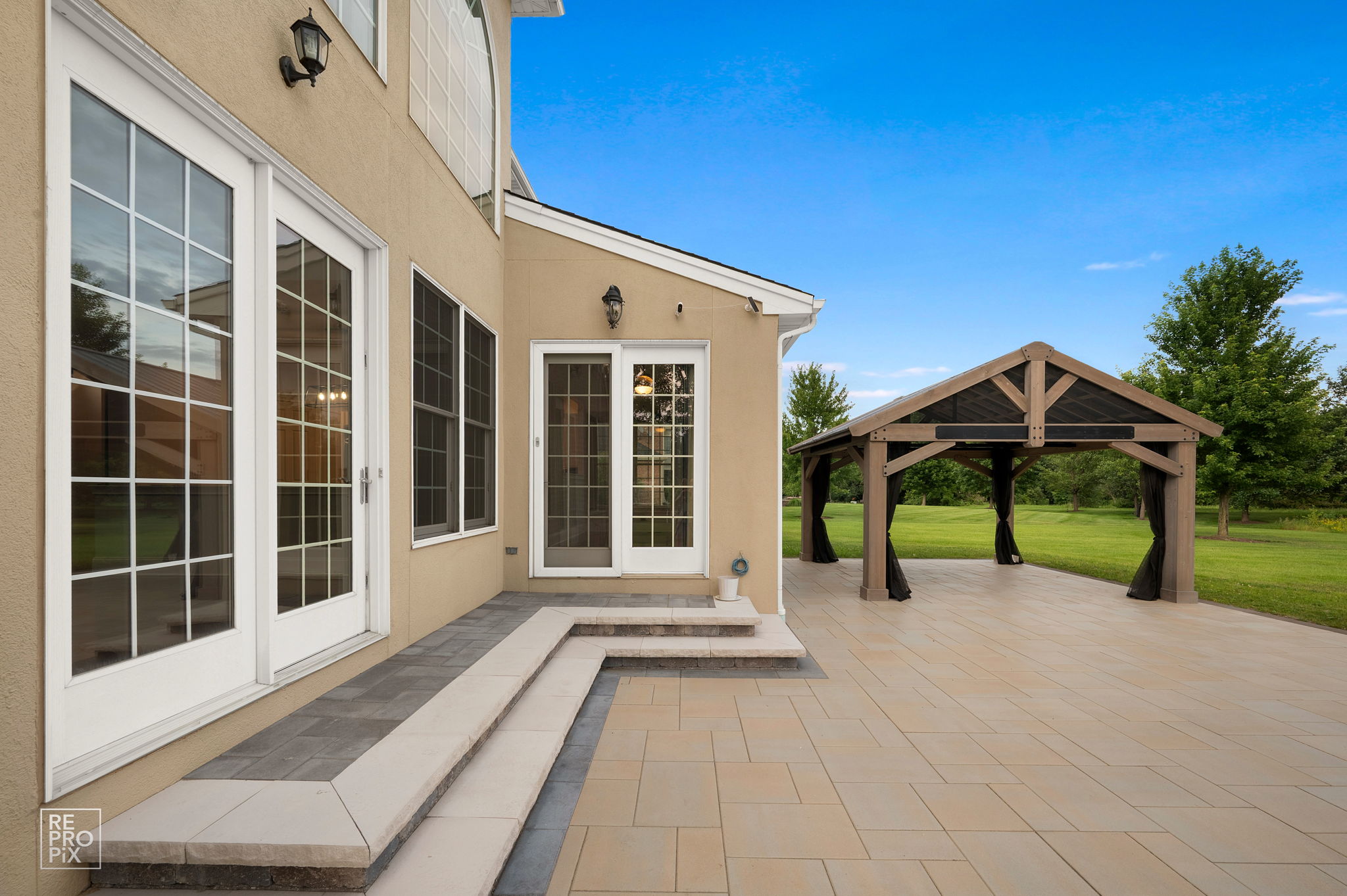 23 Wood Oaks Dr, South Barrington, IL 60010_065
