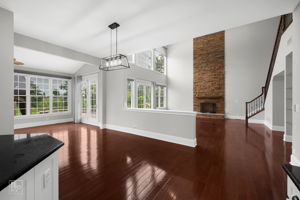 23 Wood Oaks Dr, South Barrington, IL 60010_025