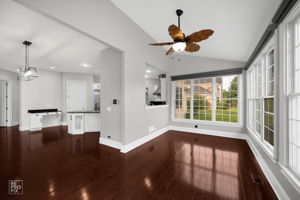 23 Wood Oaks Dr, South Barrington, IL 60010_032