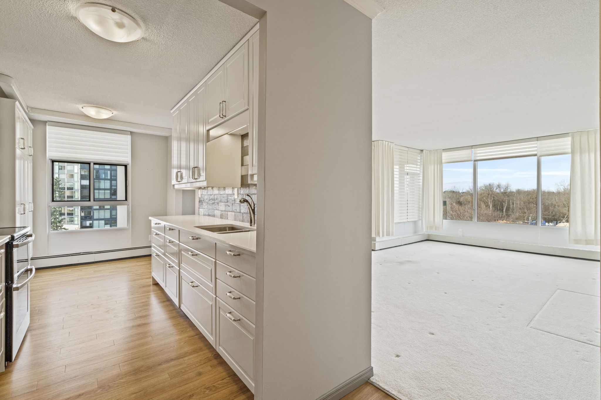 23 Woodlawn Rd E Unit 504 Guelph, ON N1H 7G6
