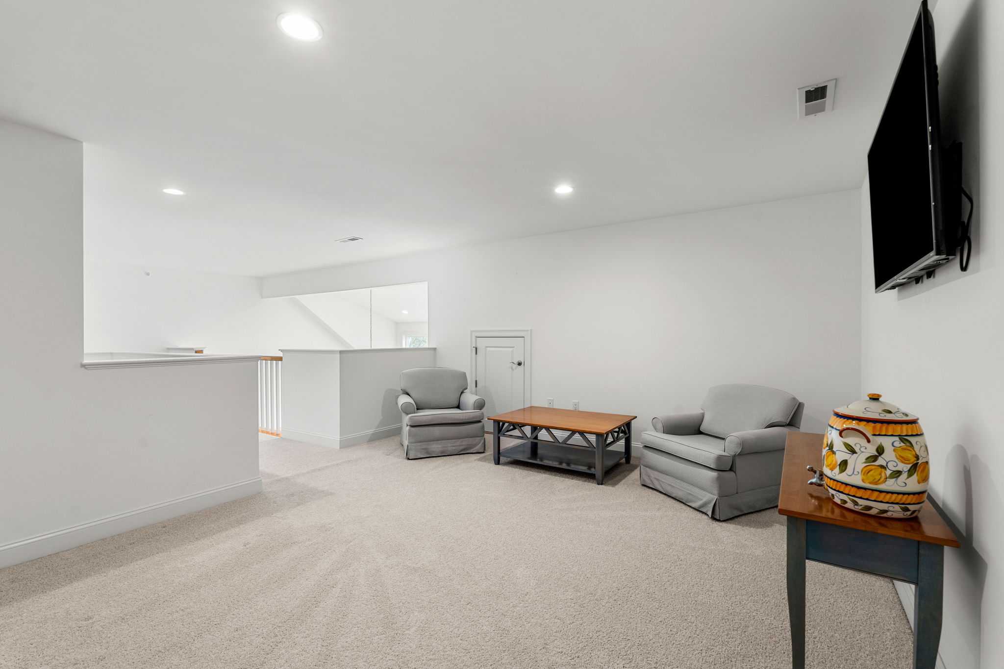 23 Woodmere Dr, Milton, MA 02186, USA Photo 37