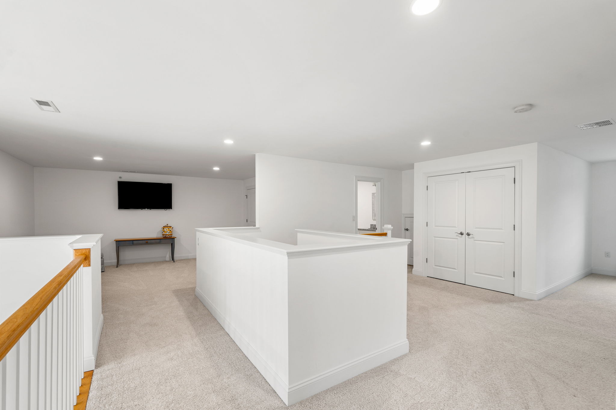 23 Woodmere Dr, Milton, MA 02186, USA Photo 39