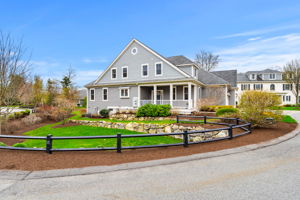 23 Woodmere Dr, Milton, MA 02186, USA Photo 7