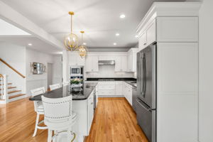 23 Woodmere Dr, Milton, MA 02186, USA Photo 18