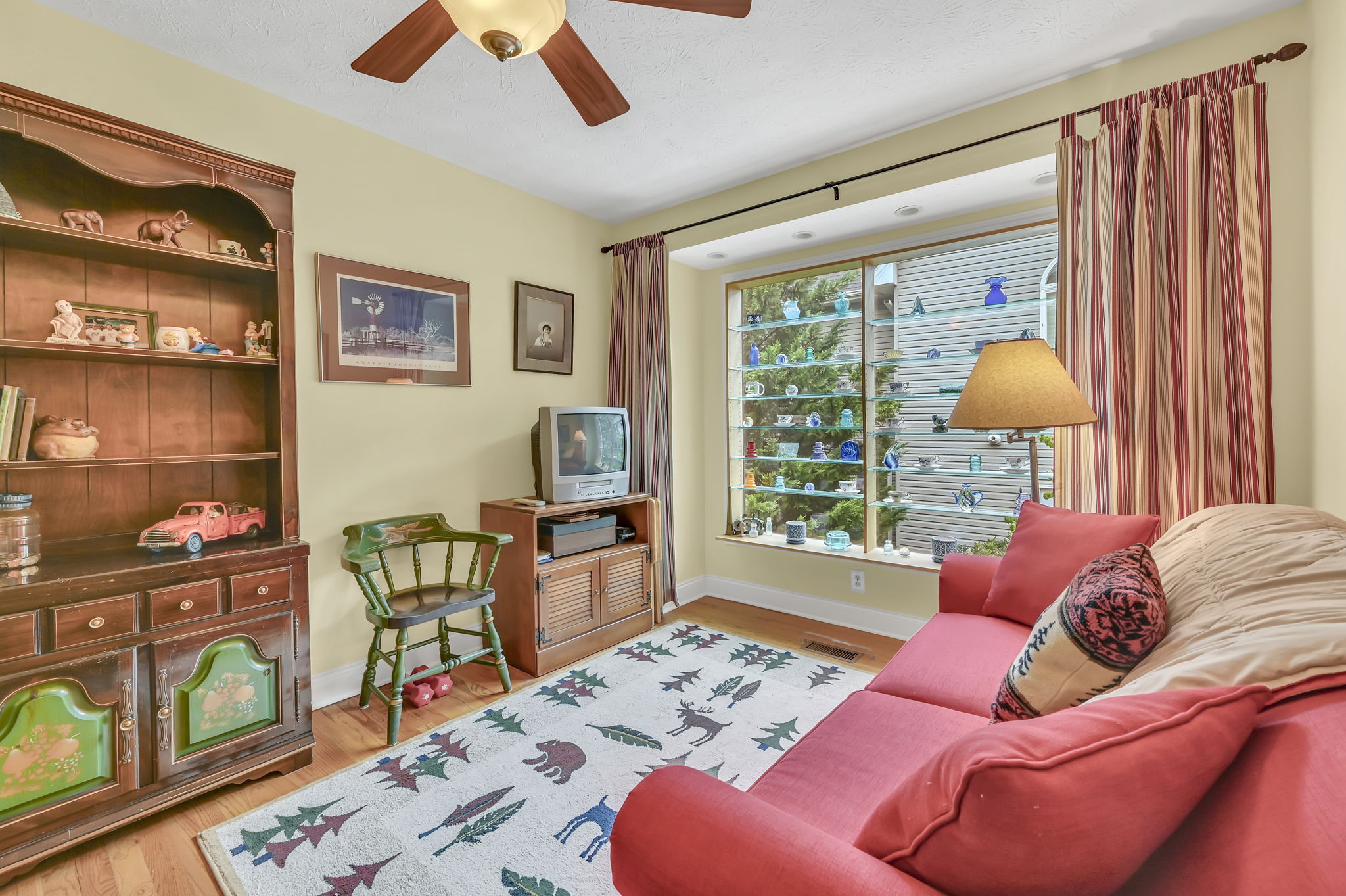 Bedroom/Office