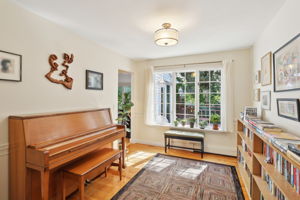 Cook St-S1309-010