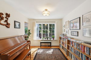 Cook St-S1309-011