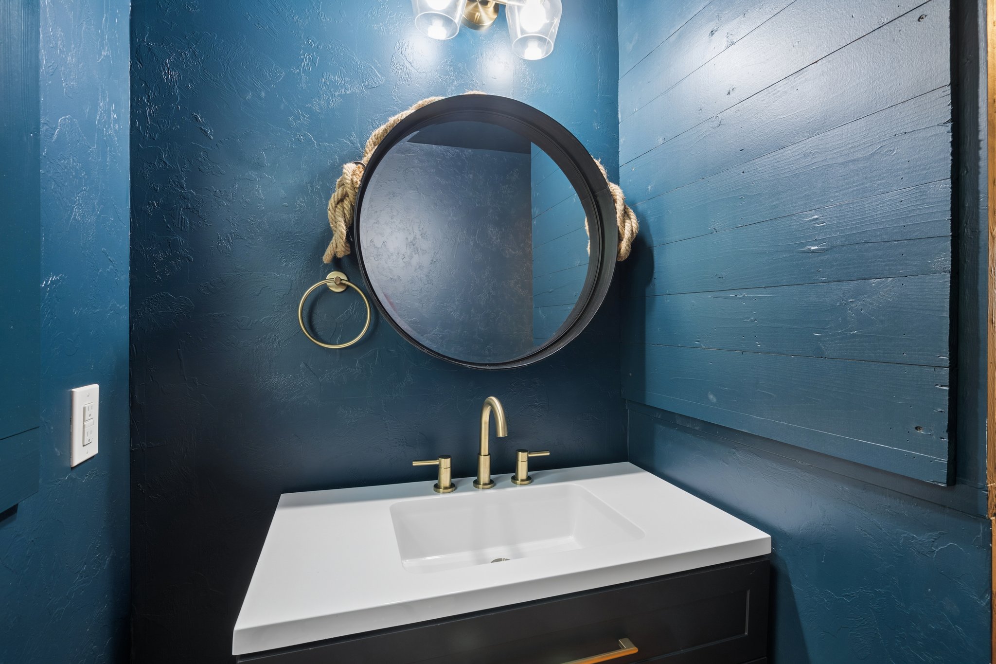 230 E Lincoln Ave_029.jpg