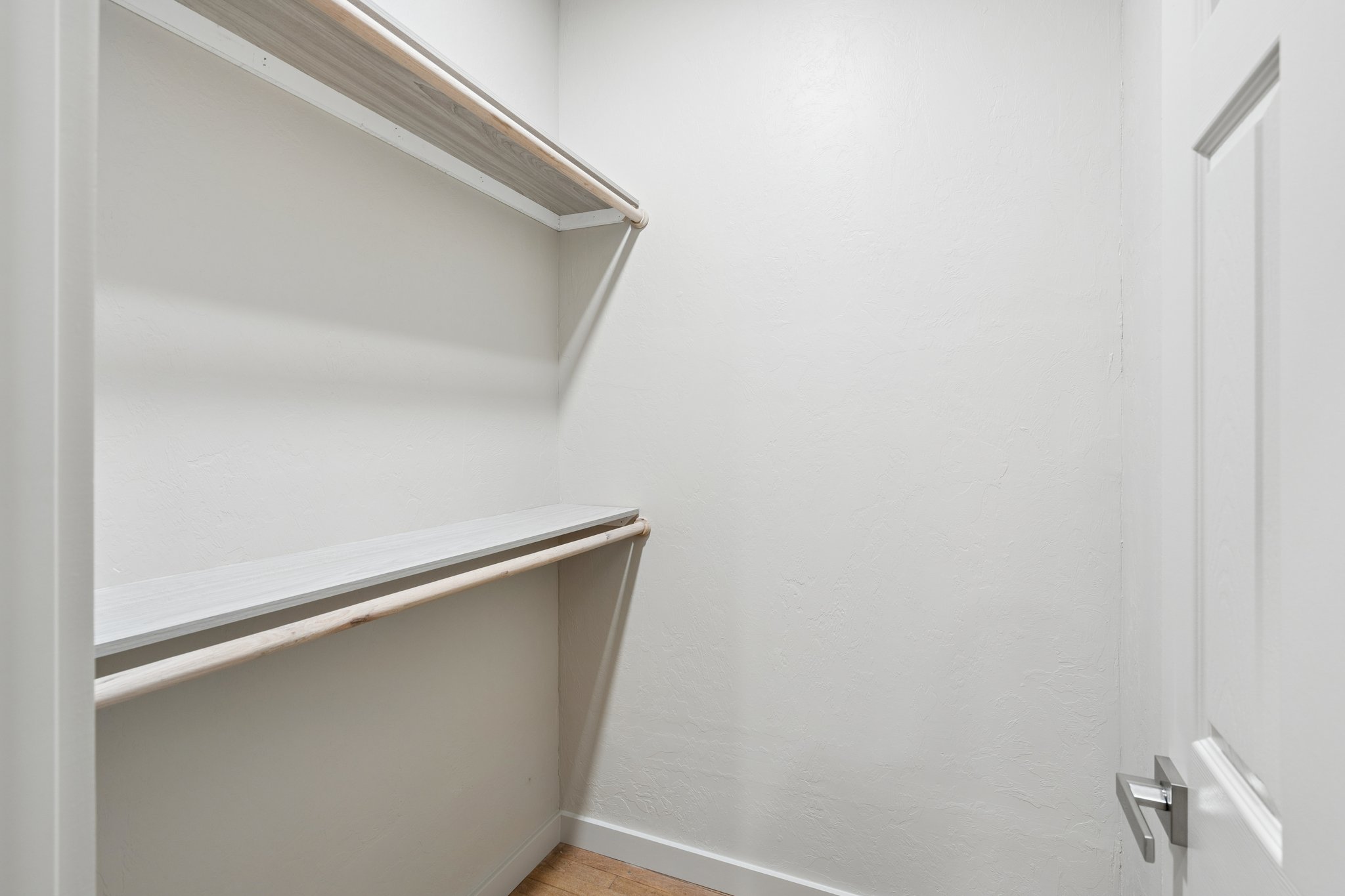 230 E Lincoln Ave_030.jpg
