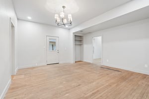 230 E Lincoln Ave_011.jpg