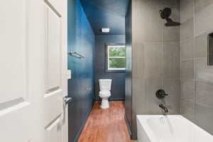 230 E Lincoln Ave_028.jpg