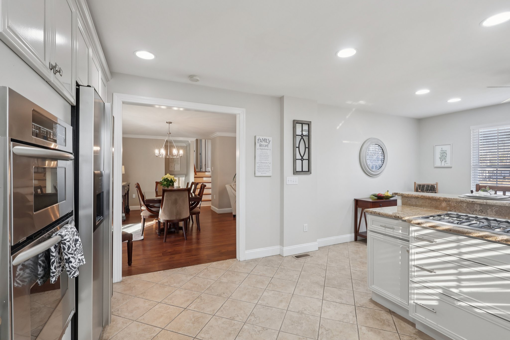 Father Keis Dr-S2312-020.jpg