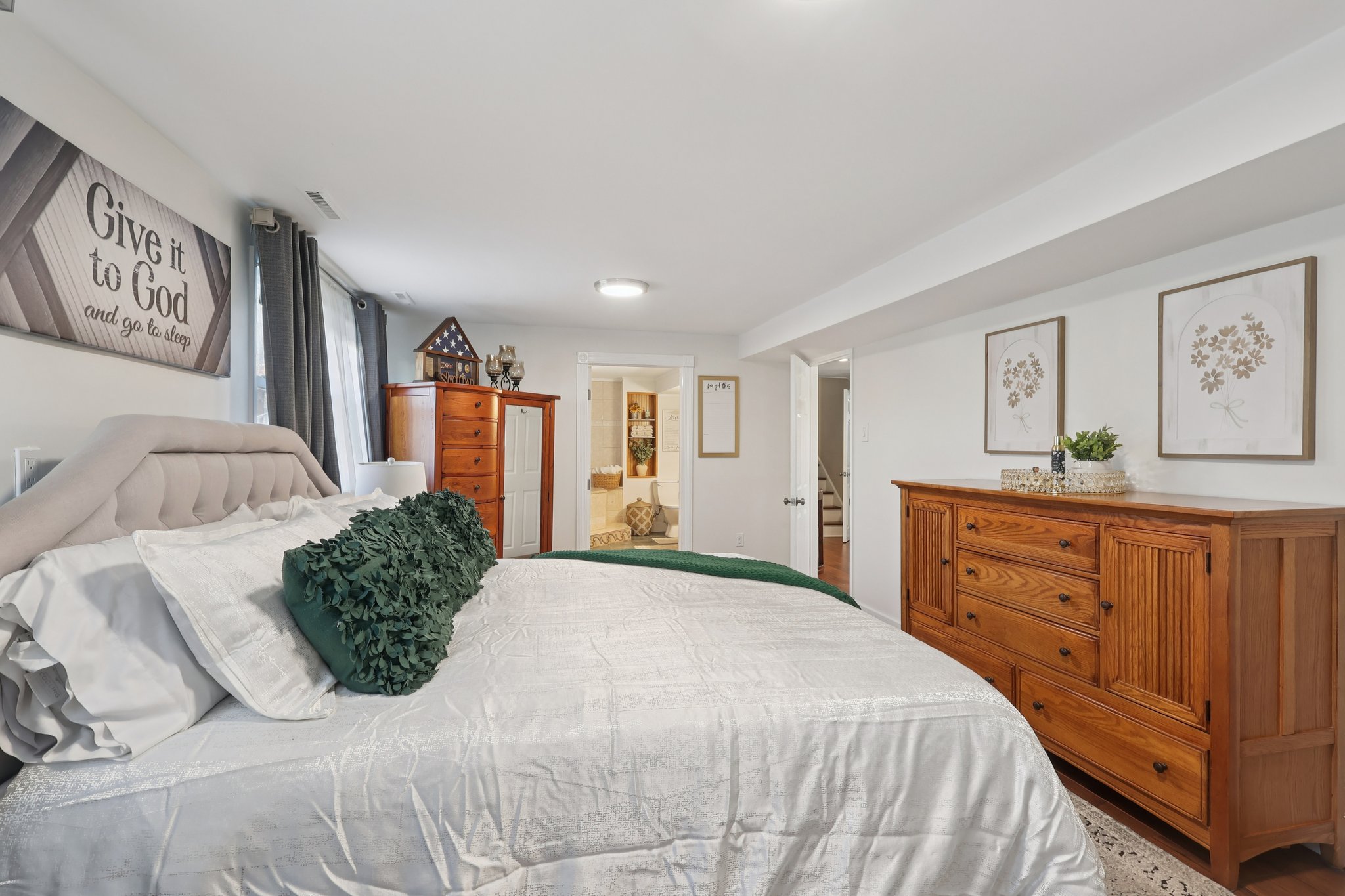 Father Keis Dr-S2312-025.jpg