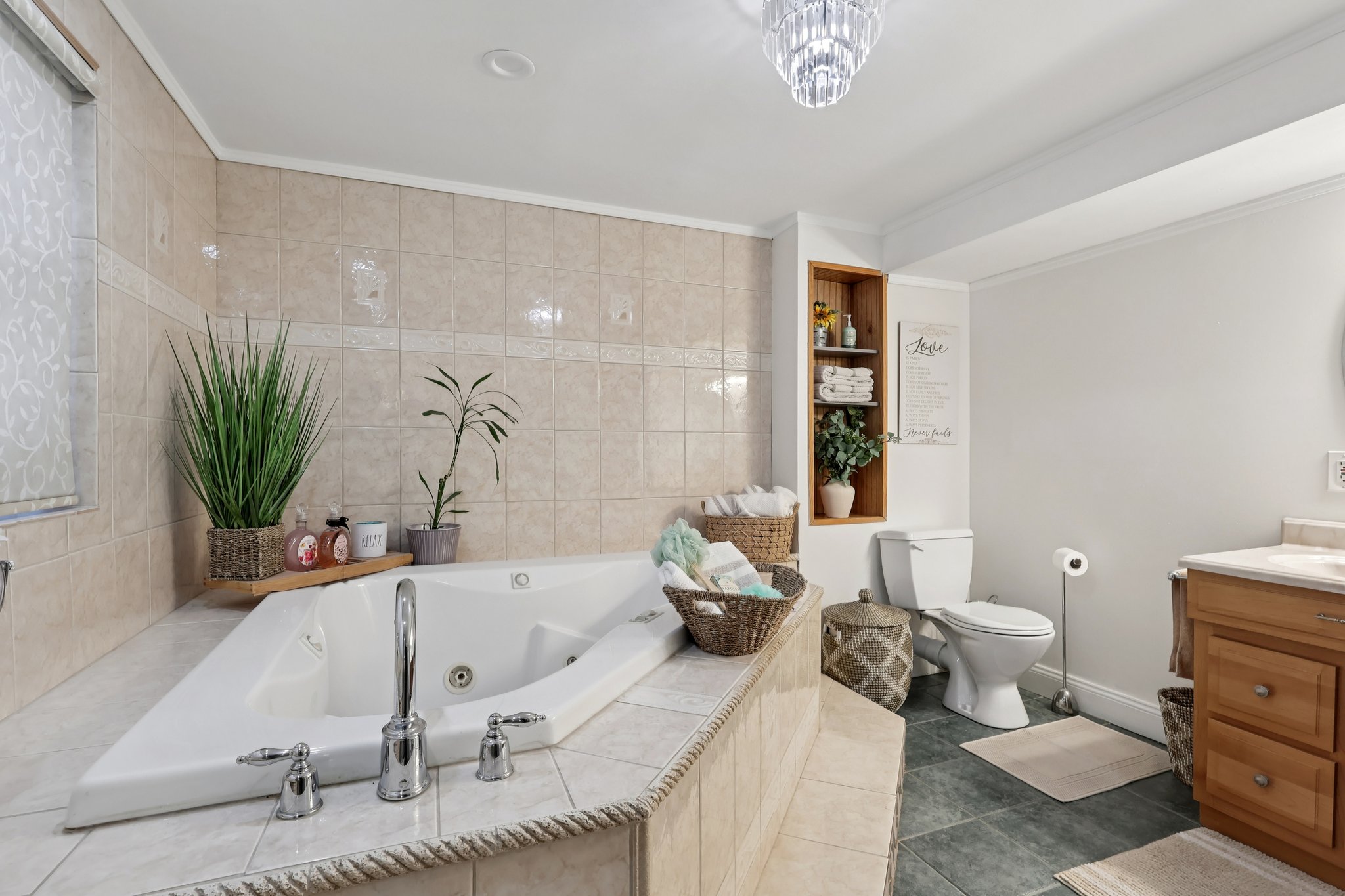 Father Keis Dr-S2312-029.jpg