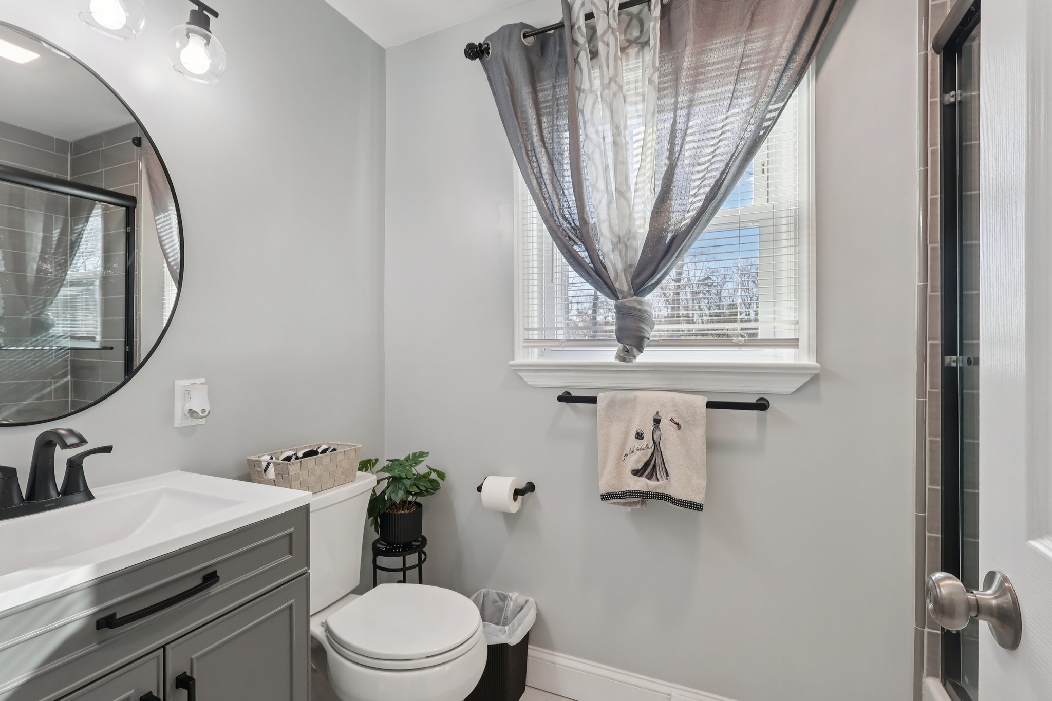 Father Keis Dr-S2312-038.jpg