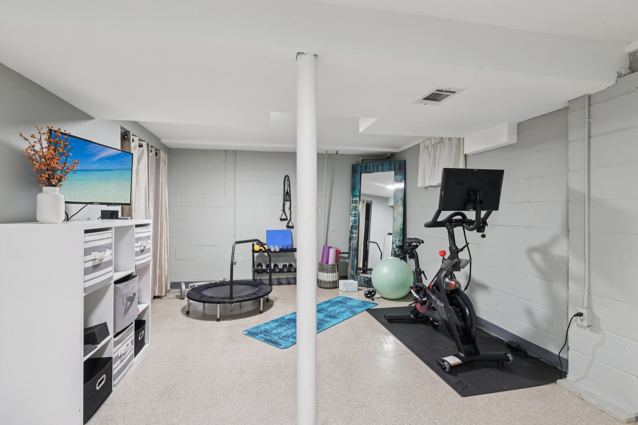 Father Keis Dr-S2312-041.jpg