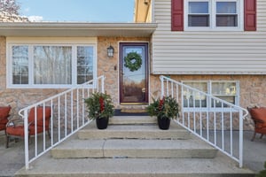 Father Keis Dr-S2312-004.jpg