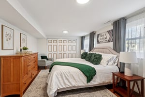 Father Keis Dr-S2312-024.jpg