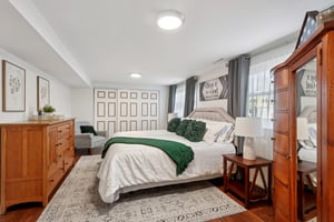 Father Keis Dr-S2312-026.jpg