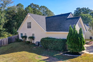 32 Aerial Ext Side w Fence Enclosure