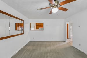 Gray Rd-S1407-011.jpg