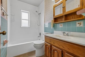 Gray Rd-S1407-026.jpg