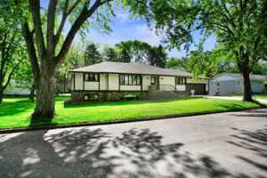  230 Maple St N, Lester Prairie, MN 55354, US Photo 25