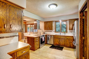  230 Maple St N, Lester Prairie, MN 55354, US Photo 7