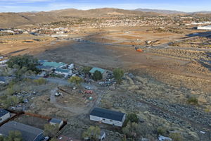  Photo 43