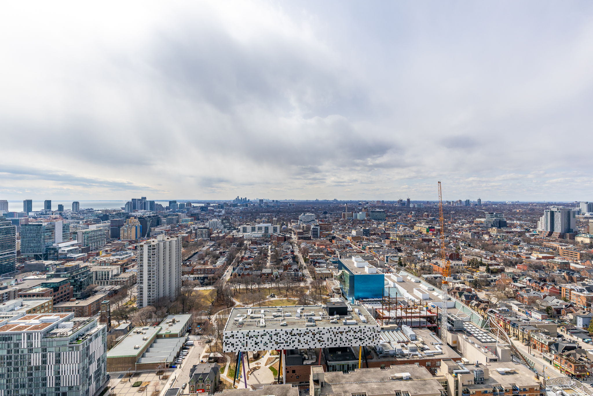 Toronto property showcase — delivered property photograph 16
