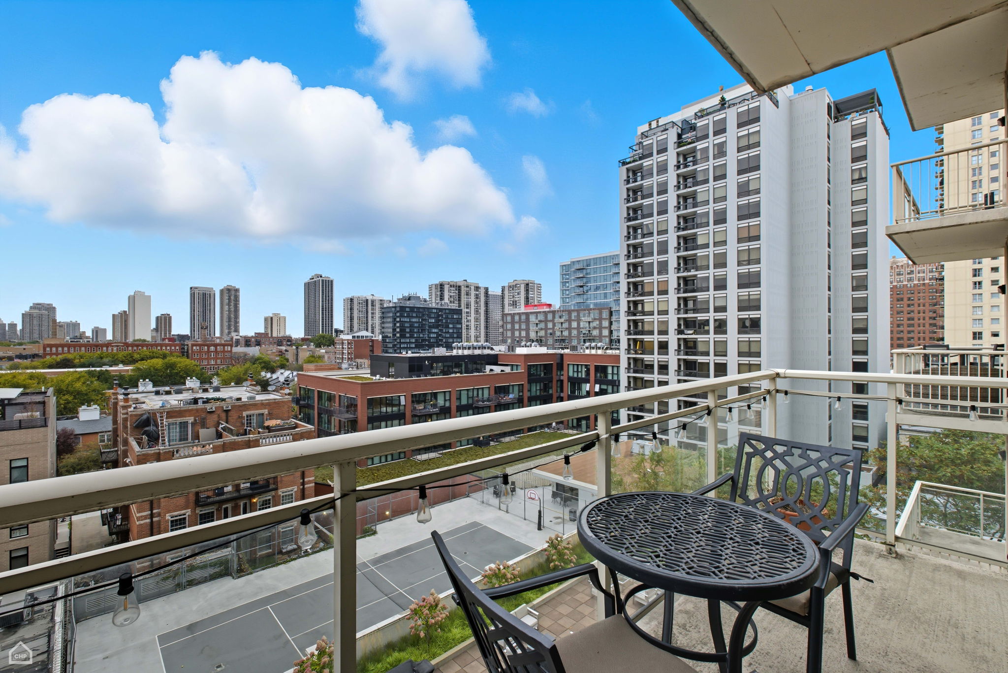 230 W Division St 807 - Brady Miller_101325_012