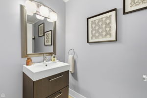 230 W Division St 807 - Brady Miller_101325_015