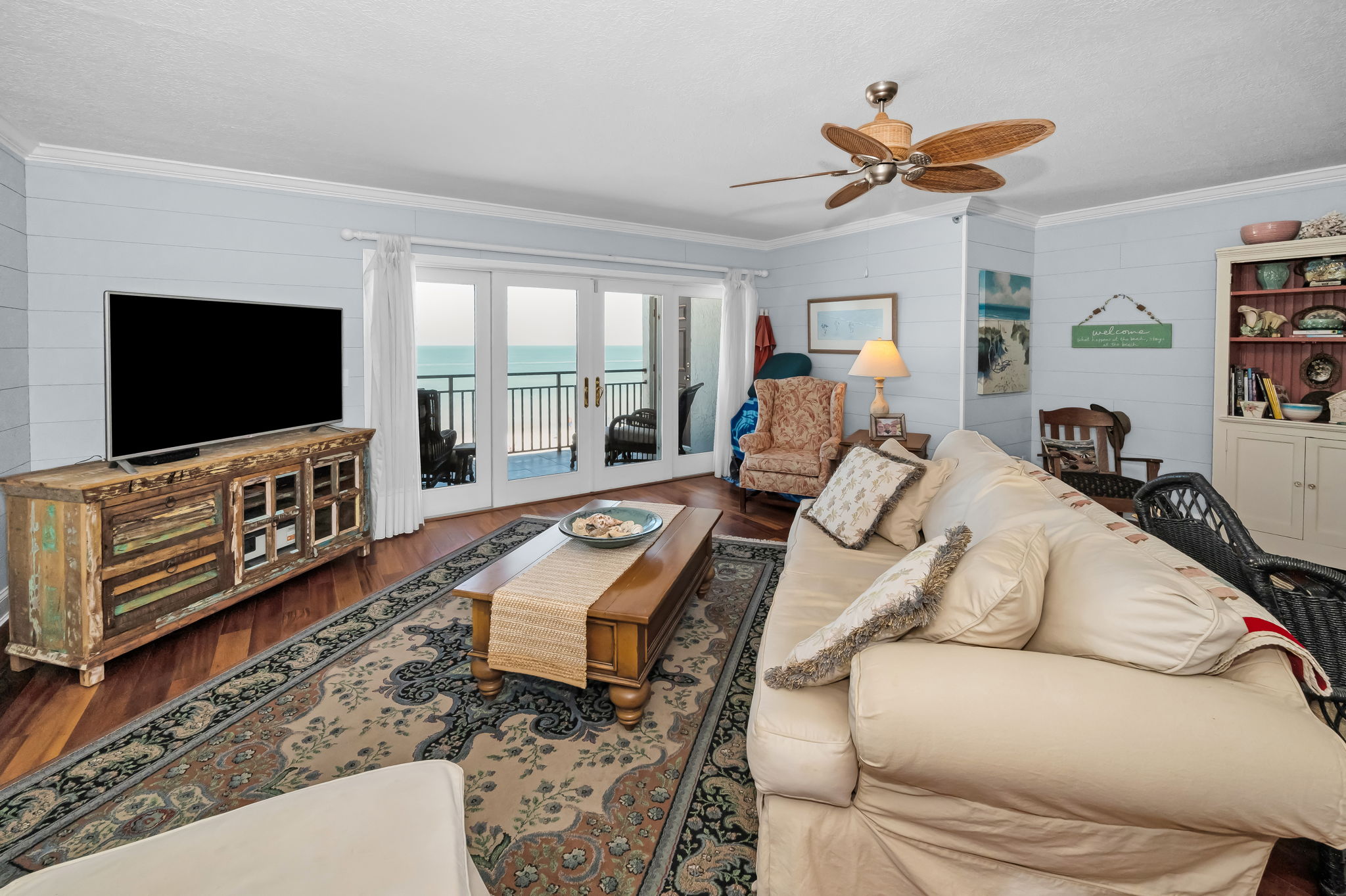 Large  Gulf Front - Liv Rm Level #1