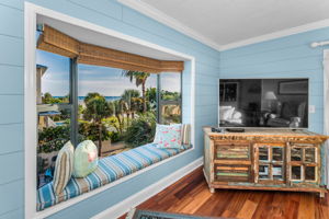 Living Room22