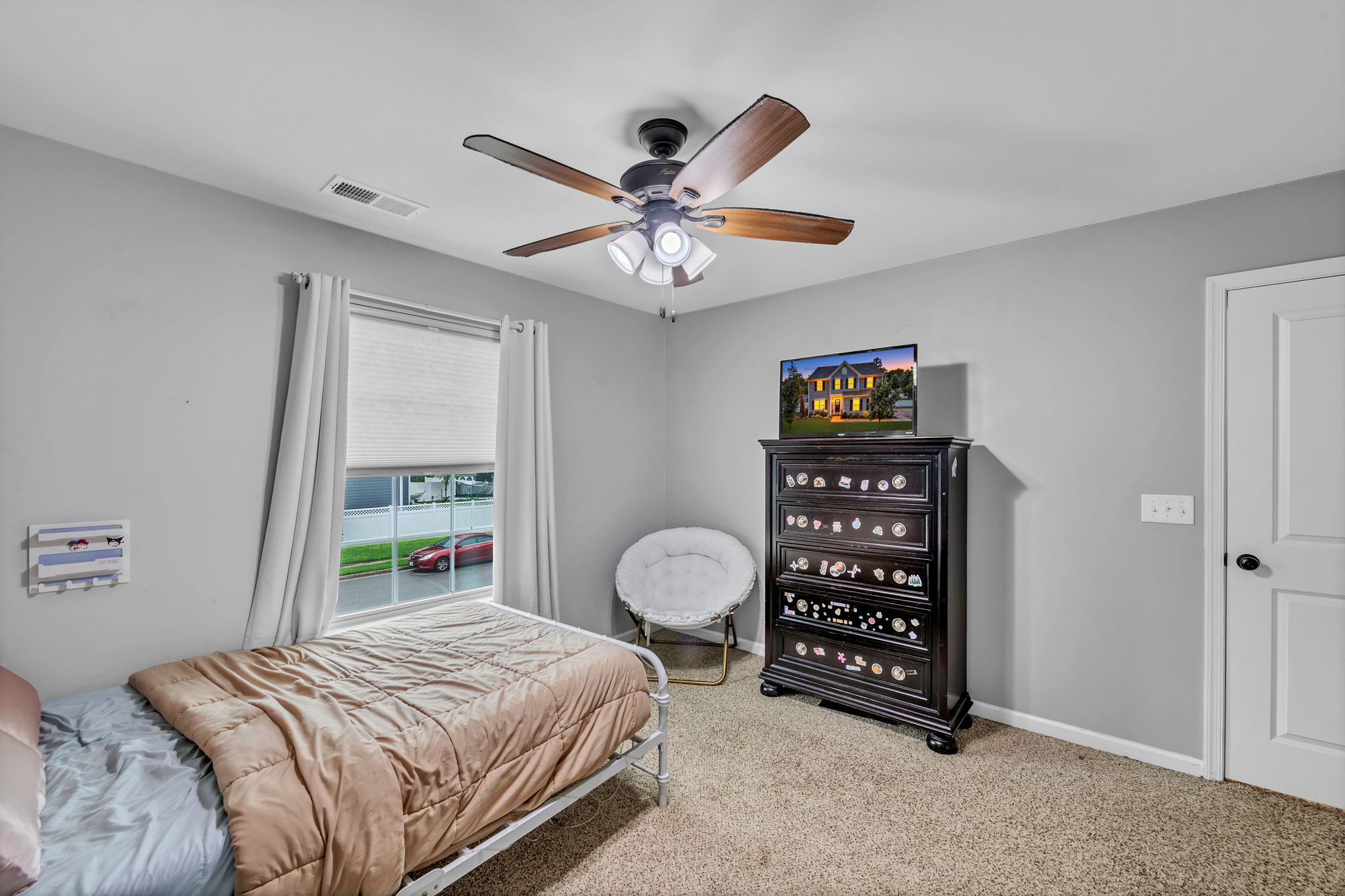  Photo 61