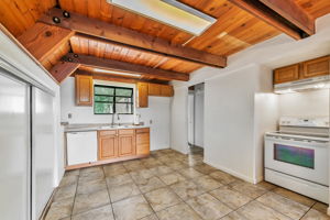 012_2300 Indian Rock Rd_