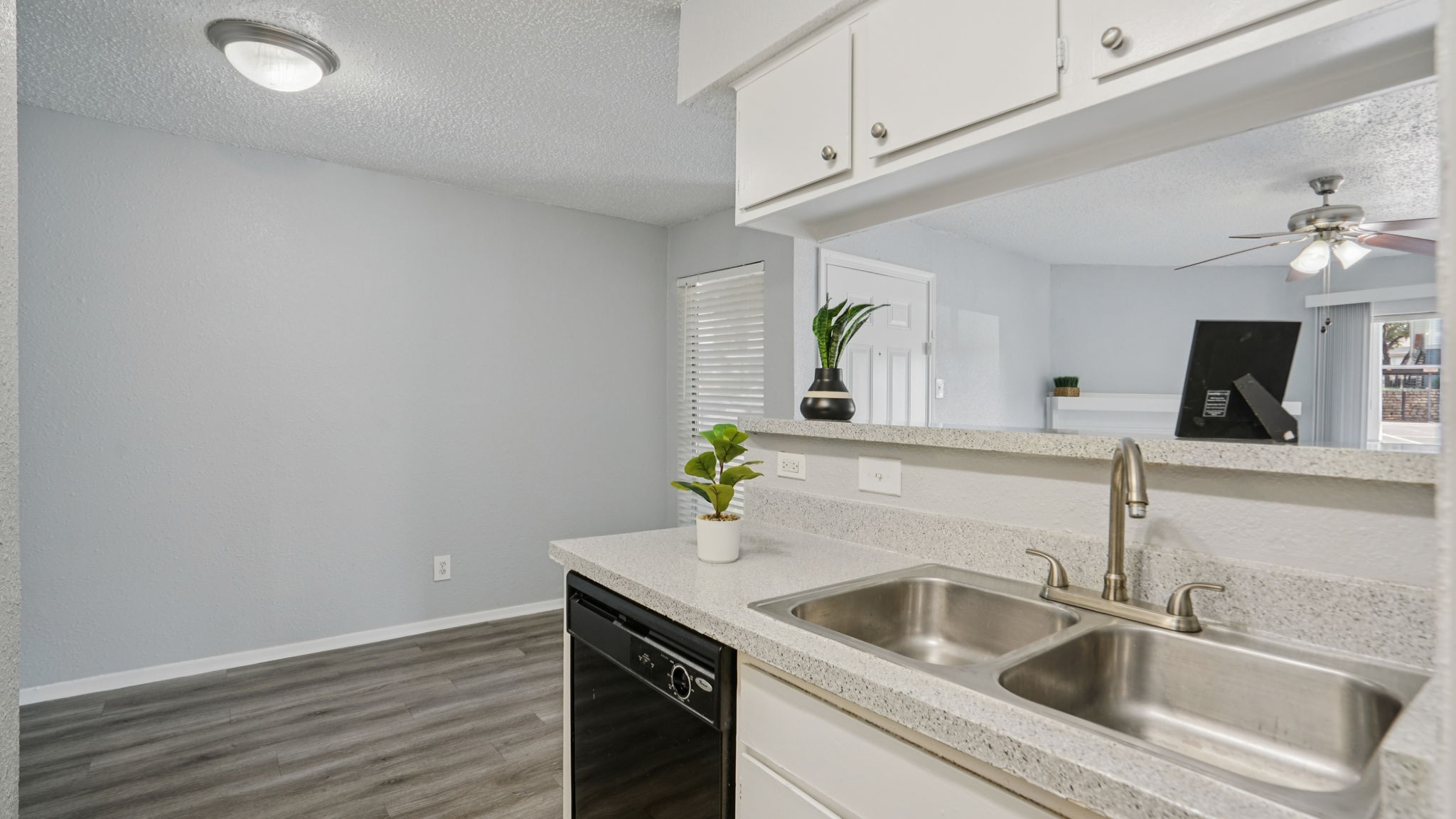 2300 Misty Ridge Cir, Unit 136, Arlington, TX 76011011