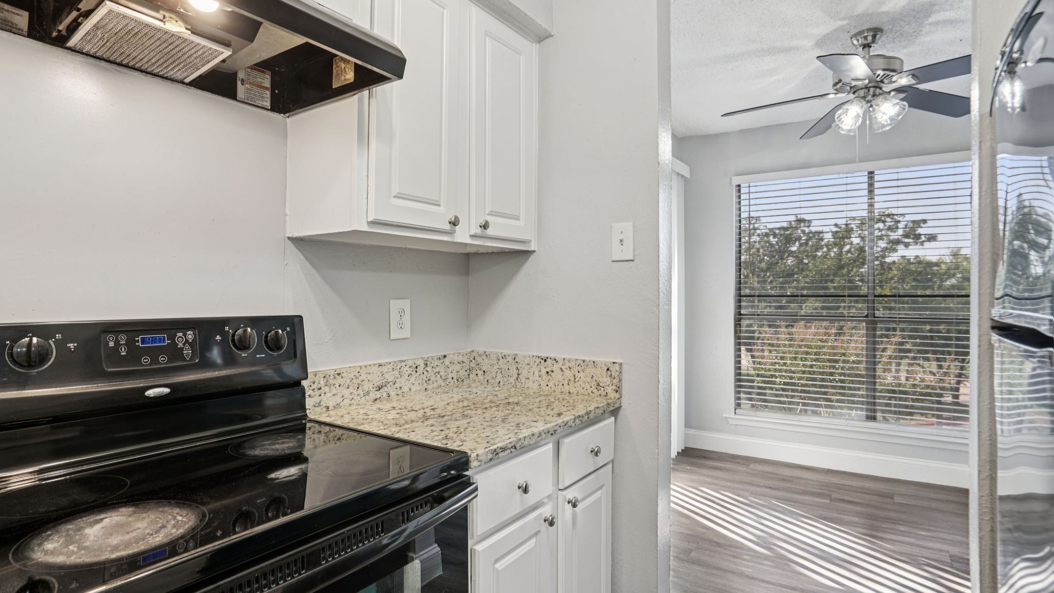 2300 Misty Ridge Cir, Unit 211, Arlington, TX 76011009