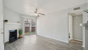 2300 Misty Ridge Cir, Unit 136, Arlington, TX 76011005