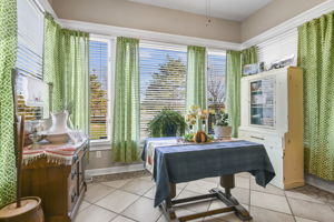 Breakfast Nook