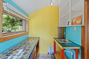  Photo 44