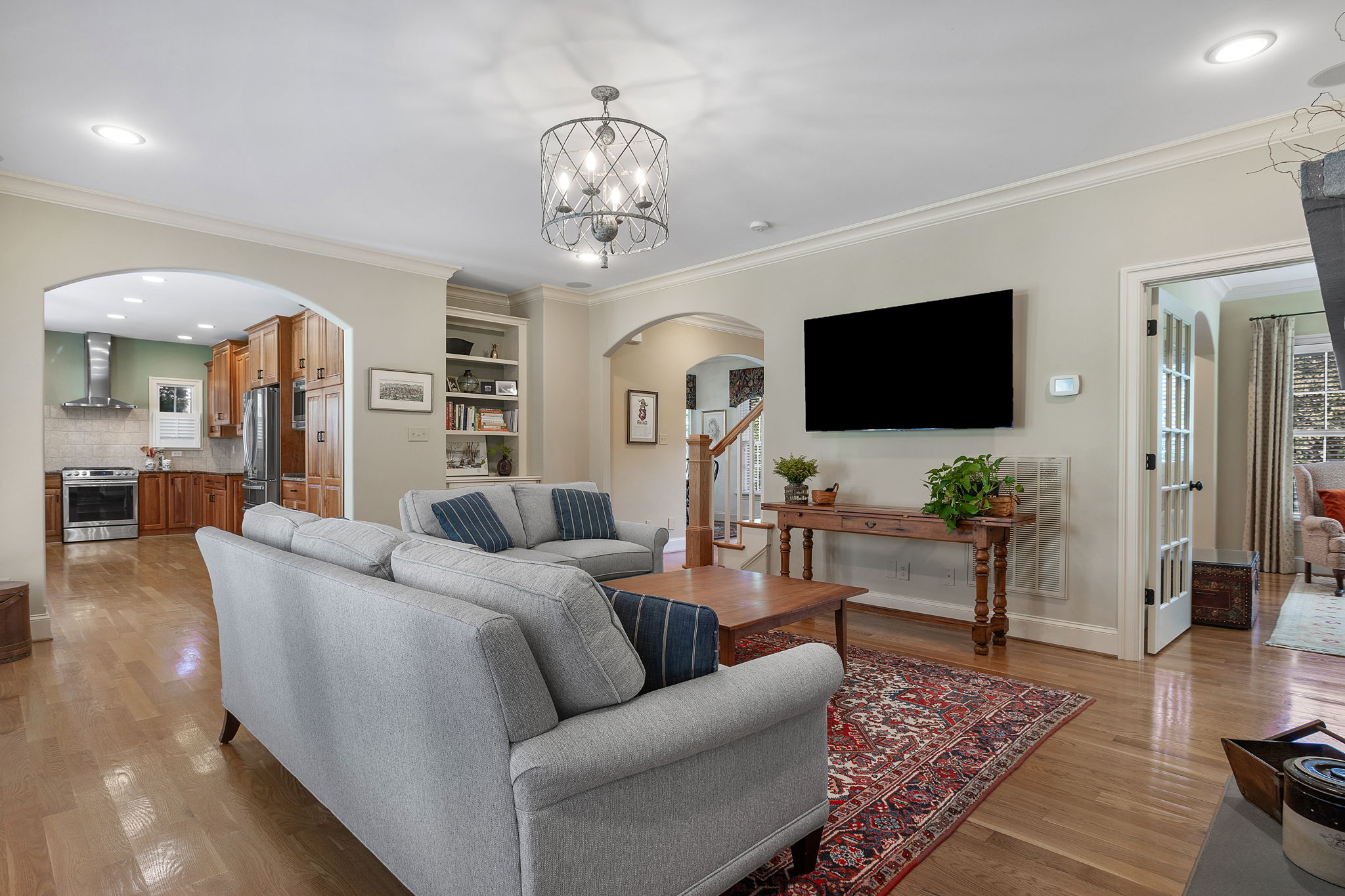 10-Family Room