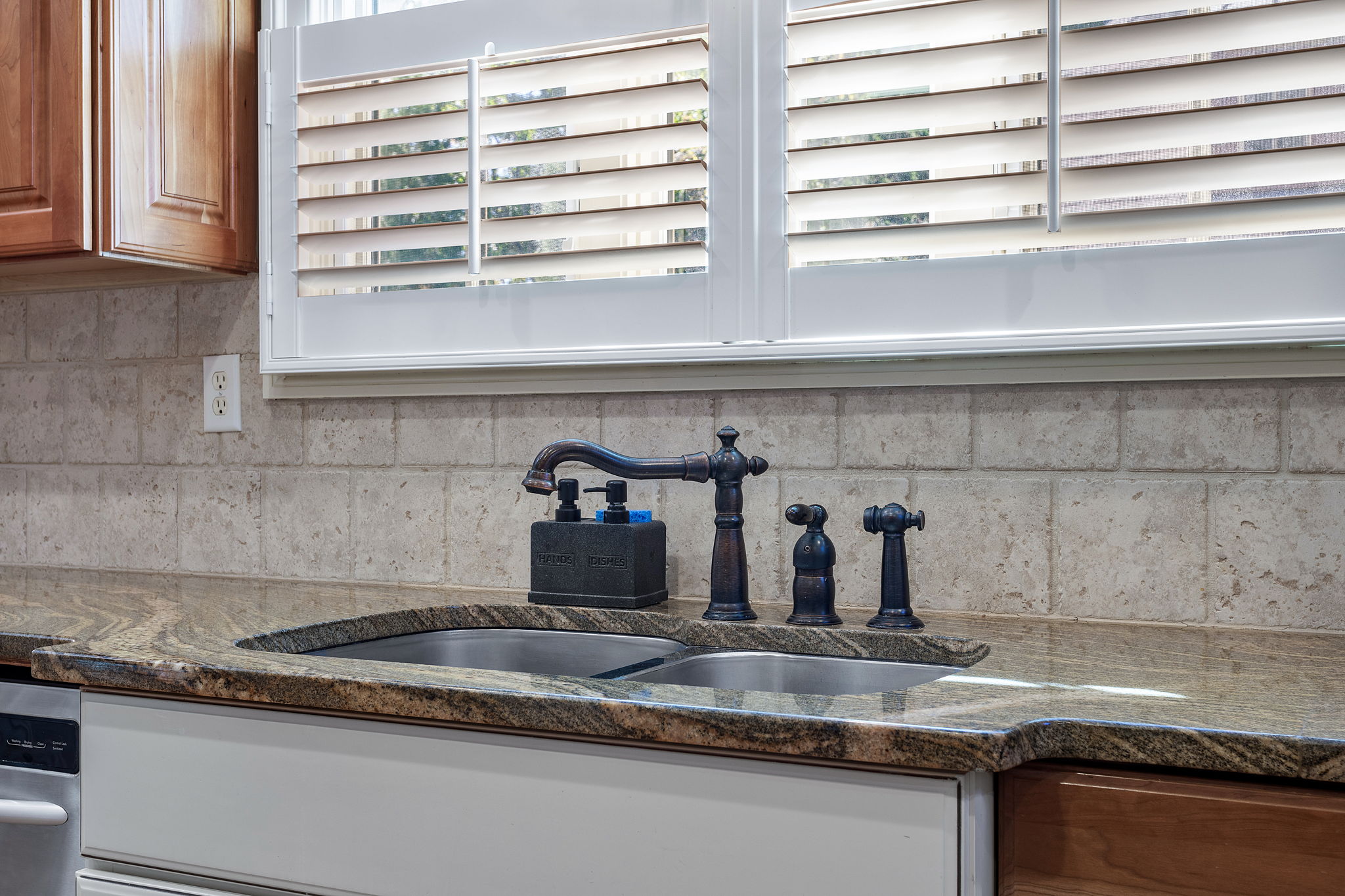18-Kitchen Sink