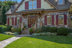 04-Exterior Front